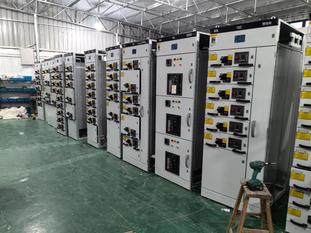 專業(yè)生產(chǎn)低壓MNS、GCS、GCK抽屜柜的電氣設(shè)備廠家 如何選擇可靠的母排供應(yīng)商？